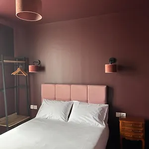 2* Hotel Maat Etoile